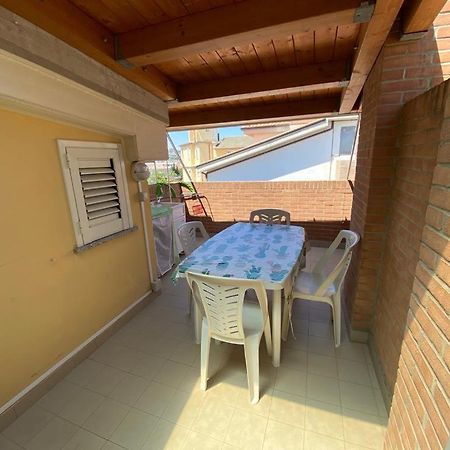 Appartamento Casa Vacanze 70M2 ألبا أدرياتيكا المظهر الخارجي الصورة