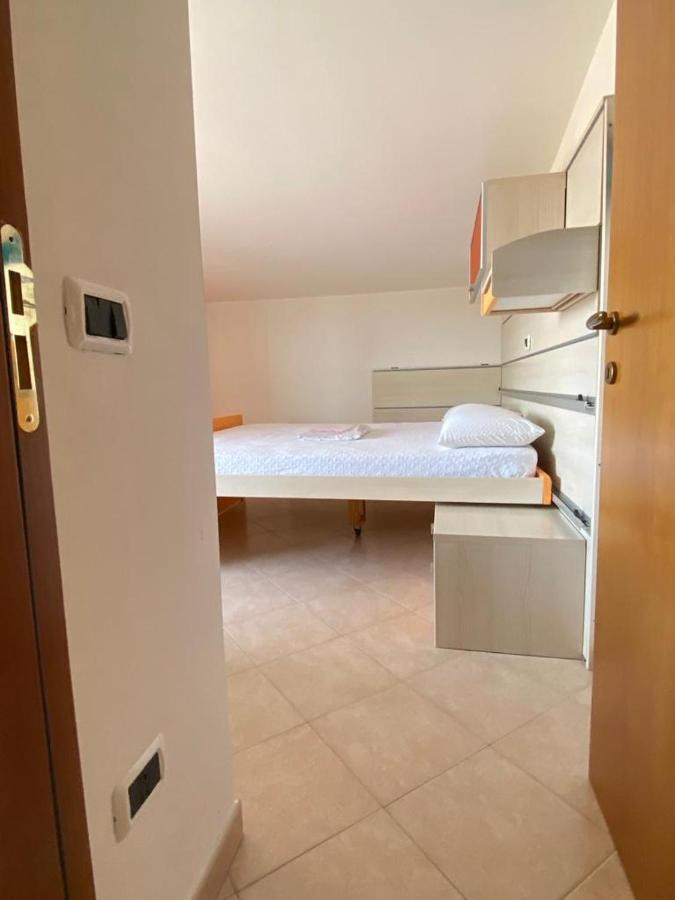 Appartamento Casa Vacanze 70M2 ألبا أدرياتيكا المظهر الخارجي الصورة